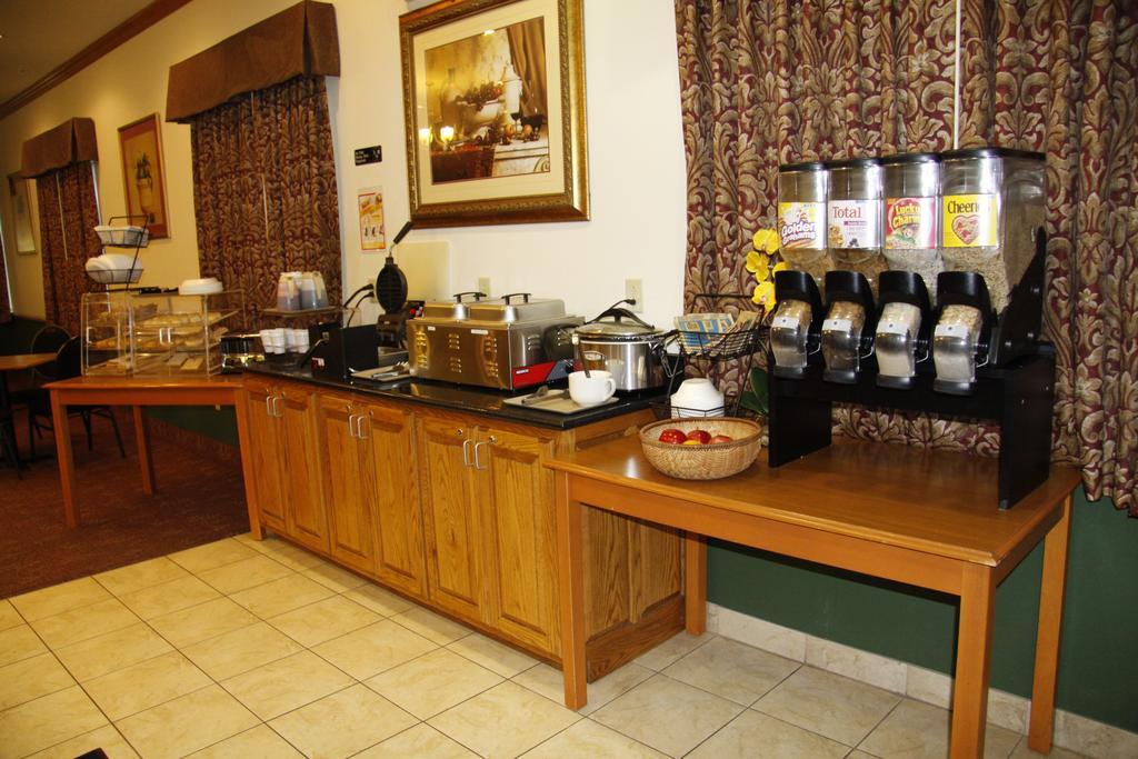 Horizon Inn & Suites West Point Экстерьер фото